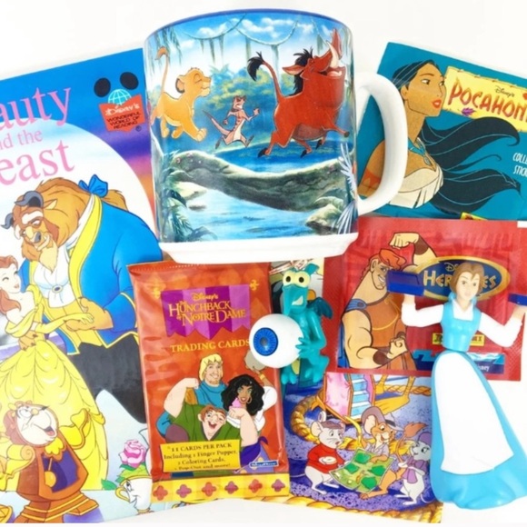 3+ lbs Disney Pixar Mystery Box Mickey Cute Unique - Picture 6 of 6